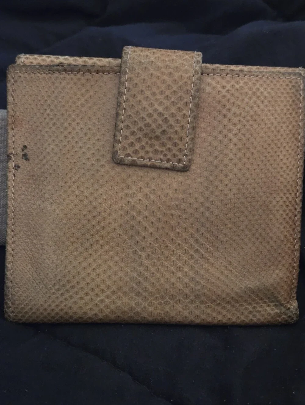 Gucci Marmont Beige and Pink Textured Leather Trifold - Picture 3 of 16
